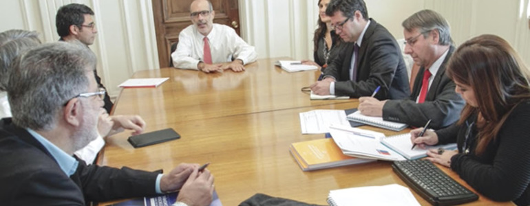 Ministro de Hacienda y Director de Presupuestos inauguran XI Reunión de Red de Presupuesto por Resultados Ministro de Hacienda y Director de Presupuestos inauguran XI Reunión de Red de Presupuesto por Resultados