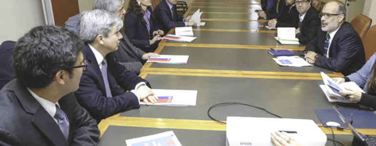 Consejo Fiscal Asesor (CFA) recibe antecedentes del nuevo precio del cobre y del Ajuste Fiscal 2016 Consejo Fiscal Asesor (CFA) recibe antecedentes del nuevo precio del cobre y del Ajuste Fiscal 2016
