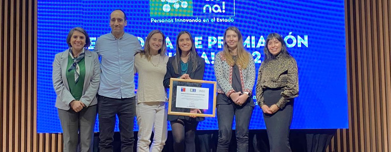 Dirección de Presupuestos y Subsecretaría de Evaluación Social reciben premio por iniciativa “Co-creación Proceso de Monitoreo de Programas Públicos” Dirección de Presupuestos y Subsecretaría de Evaluación Social reciben premio por iniciativa “Co-creación Proceso de Monitoreo de Programas Públicos”