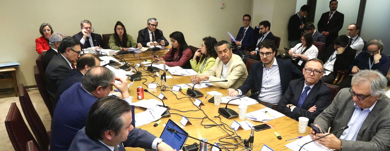 Proyecto de ley de Presupuestos 2024 incluye más de 1.000 cambios normativos para elevar los estándares en el uso de los recursos públicos Proyecto de ley de Presupuestos 2024 incluye más de 1.000 cambios normativos para elevar los estándares en el uso de los recursos públicos