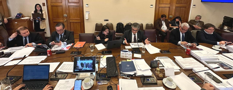 Hacienda y Dipres exponen cifras de ejecución presupuestaria ante la comisión de Hacienda de la Cámara de Diputadas y Diputados Hacienda y Dipres exponen cifras de ejecución presupuestaria ante la comisión de Hacienda de la Cámara de Diputadas y Diputados