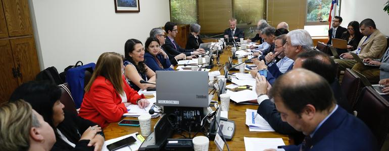 Presupuesto 2025 en recta final: Comisión Mixta llega a acuerdo y mañana ambas cámaras refrendarán el informe Presupuesto 2025 en recta final: Comisión Mixta llega a acuerdo y mañana ambas cámaras refrendarán el informe
